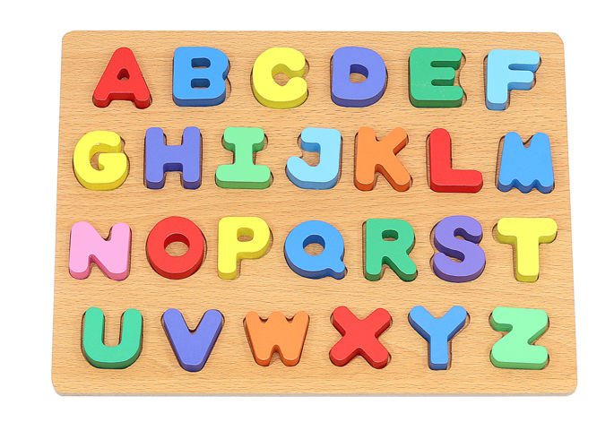 Alfabet pe tabla din lemn, puzzle pentru toti copii, 26 de litere